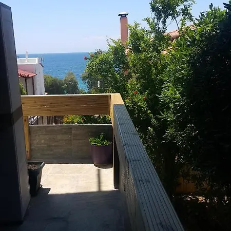 Sss Sunset Spot Apartment Saronida